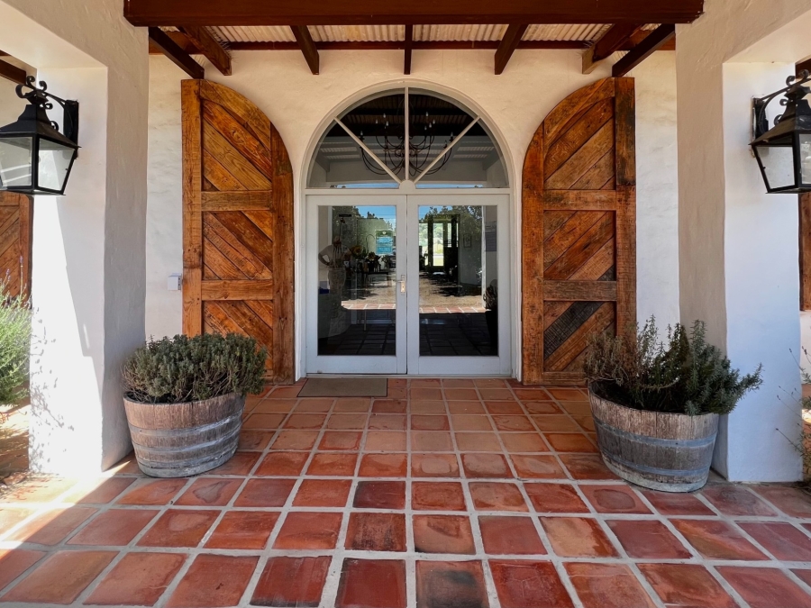 8 Bedroom Property for Sale in Raithby Western Cape